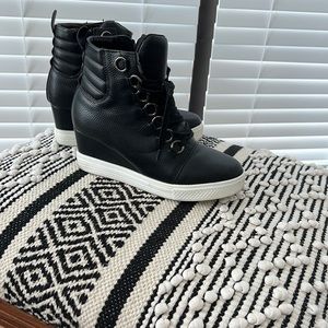 Catherine Malandrino Wedge “Lorna” Sneakers